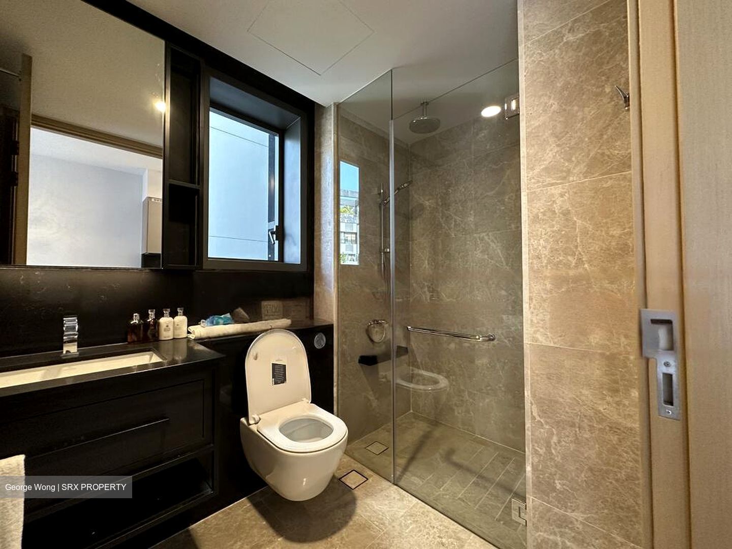 Haus On Handy (D9), Condominium #462822151